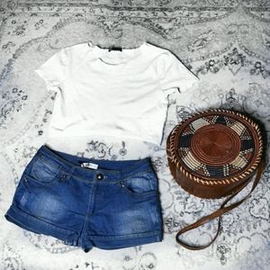 🌻SOLD🌻 Kitschen Denim Shorts